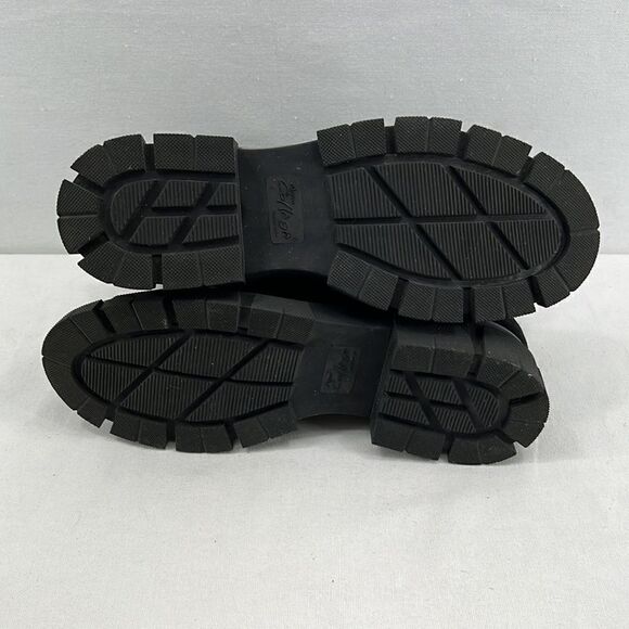 Aqua College Palmer Waterproof Booties- Black Suede- Size 9 M- NIB - Picture 6 of 7